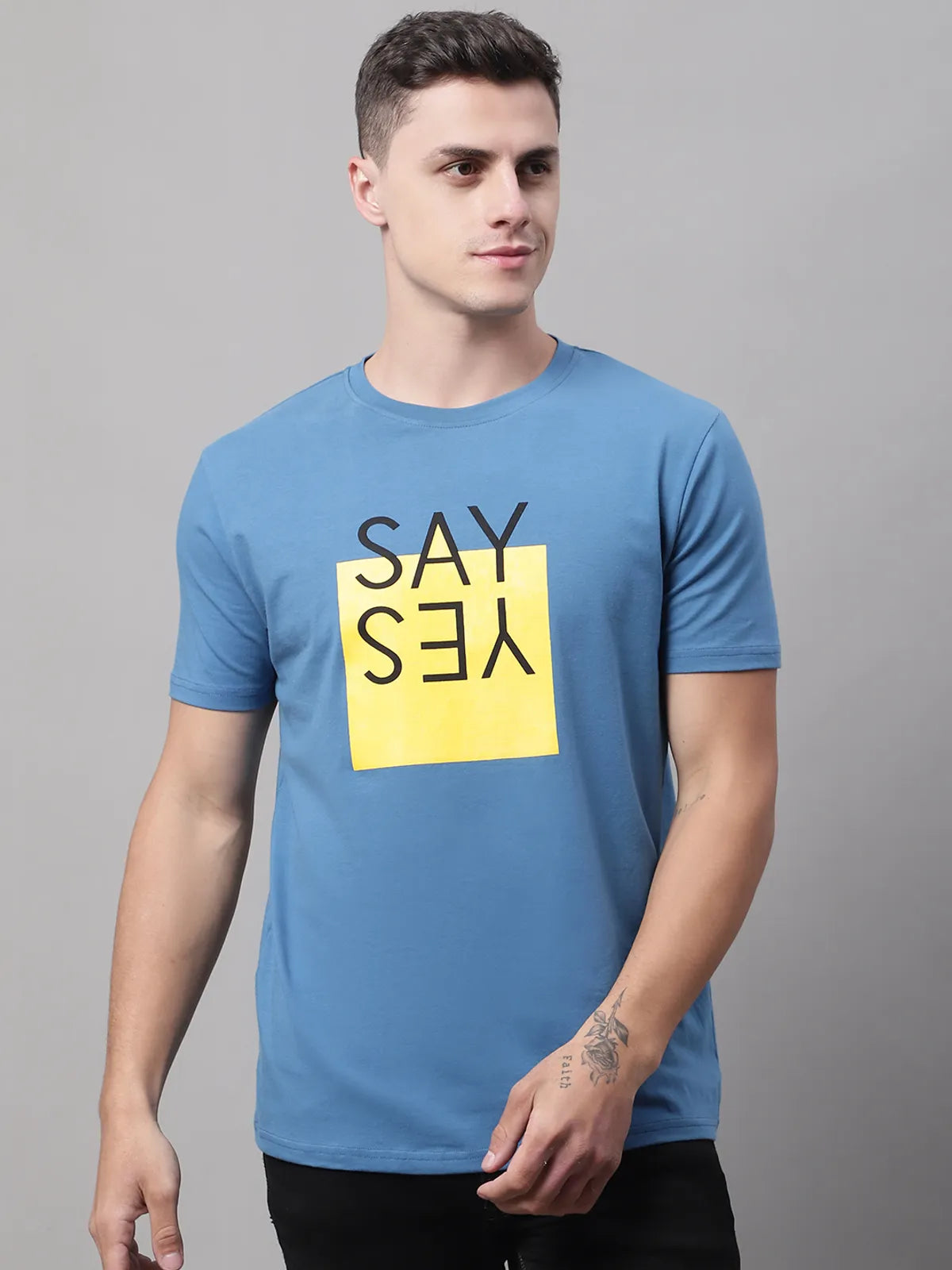Blue Printed t-shirt for Men